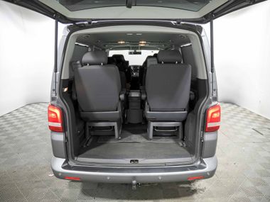 Volkswagen Multivan 2010 года, 150 718 км - вид 18