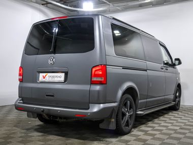 Volkswagen Multivan 2010 года, 150 718 км - вид 4