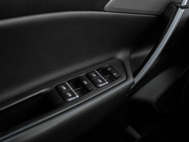 Geely Atlas 2018 года, 70 000 км - вид 12