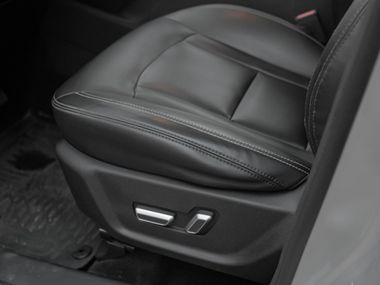 Geely Atlas 2018 года, 70 000 км - вид 13