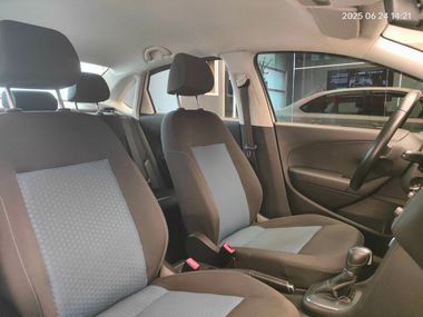 Volkswagen Polo 2013 года, 224 388 км - вид 17