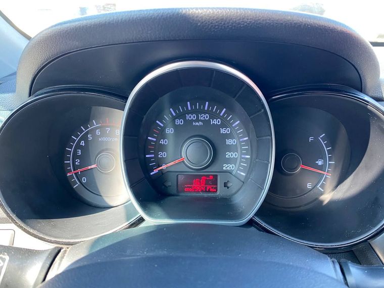 Kia Rio 2012 года, 255 317 км - вид 8