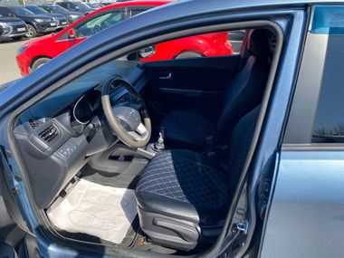 Kia Rio 2012 года, 255 317 км - вид 12