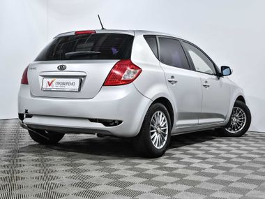 KIA Ceed 2011 года, 162 401 км - вид 4