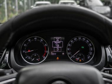 Skoda Rapid 2015 года, 172 114 км - вид 5