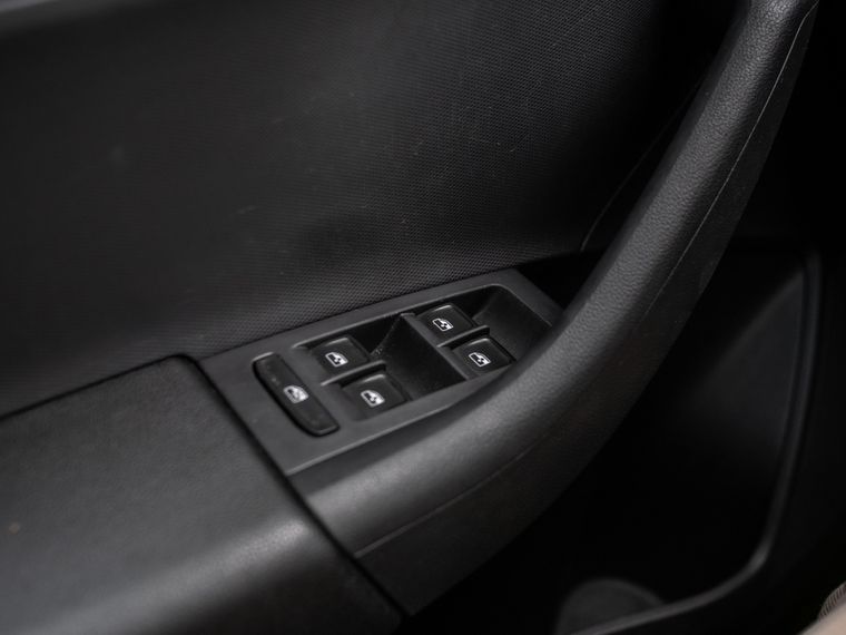Skoda Rapid 2015 года, 172 114 км - вид 9