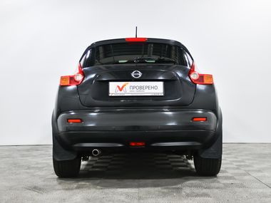 Nissan Juke 2012 года, 159 960 км - вид 5