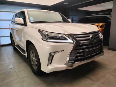 Lexus LX 2018 года, 31 473 км - вид 4