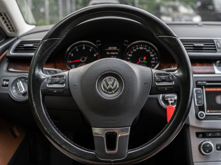 Volkswagen Passat CC 2014 года, 163 784 км - вид 6