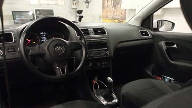 Volkswagen Polo 2014 года, 107 000 км - вид 5