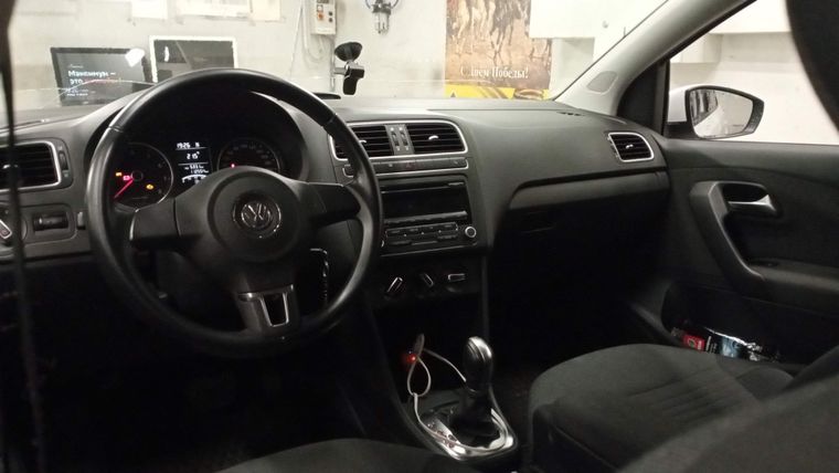 Volkswagen Polo 2014 года, 107 000 км - вид 5