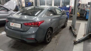 Hyundai Solaris 2017 года, 122 500 км - вид 3