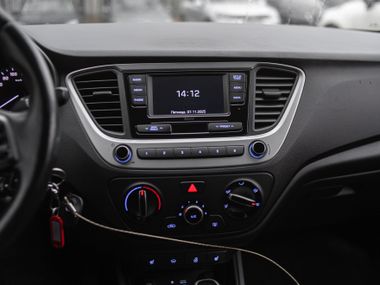 Hyundai Solaris 2017 года, 122 500 км - вид 8