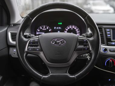 Hyundai Solaris 2017 года, 122 500 км - вид 7