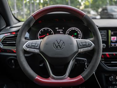 Volkswagen Polo 2022 года, 87 734 км - вид 6