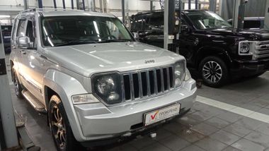 Jeep Cherokee 2012 года, 332 553 км - вид 3