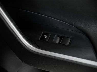 Toyota RAV4 2021 года, 40 468 км - вид 19