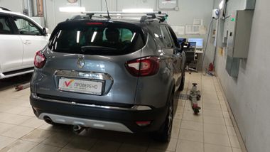 Renault Kaptur 2018 года, 160 000 км - вид 4