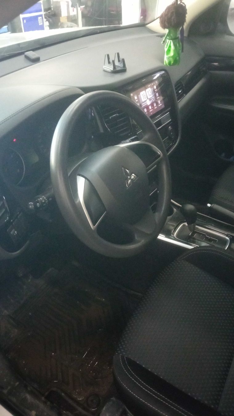 Mitsubishi Outlander 2019 года, 113 128 км - вид 5