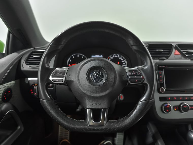 Volkswagen Scirocco 2012 года, 196 999 км - вид 9
