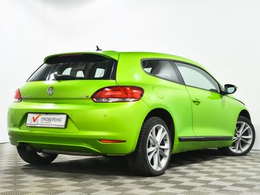 Volkswagen Scirocco 2012 года, 196 999 км - вид 4