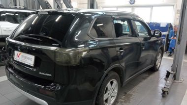 Mitsubishi Outlander 2014 года, 179 189 км - вид 3