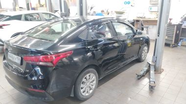 Hyundai Solaris 2018 года, 358 296 км - вид 4