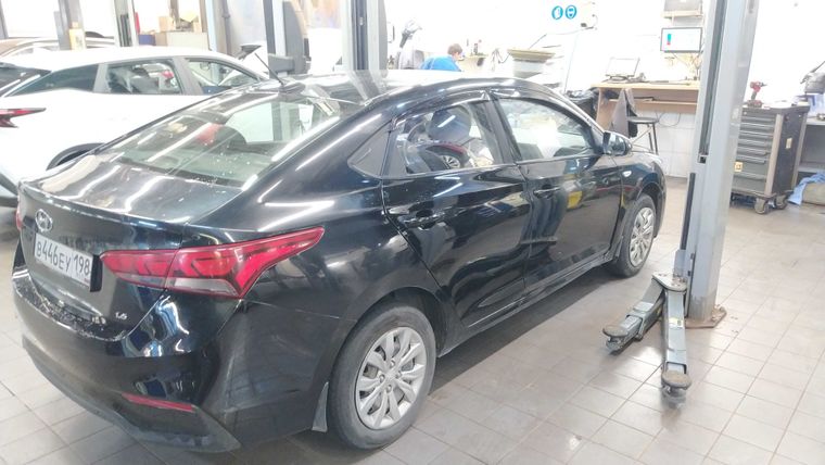 Hyundai Solaris 2018 года, 358 296 км - вид 4