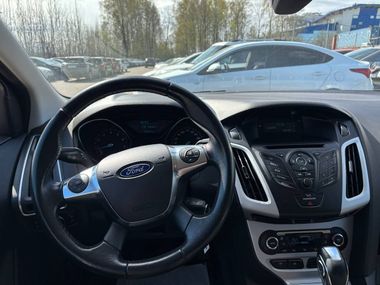 Ford Focus 2013 года, 109 621 км - вид 9