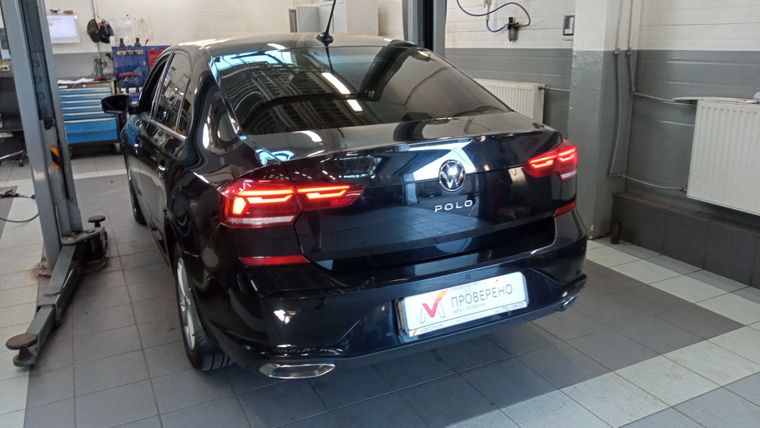 Volkswagen Polo 2020 года, 152 000 км - вид 4