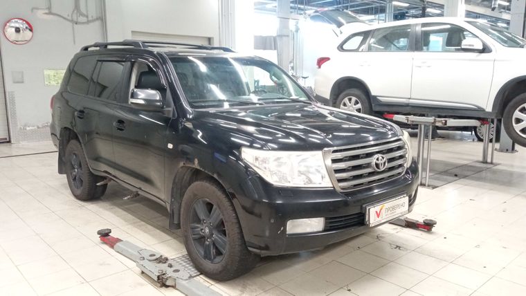 Toyota Land Cruiser 2010 года, 347 738 км - вид 3