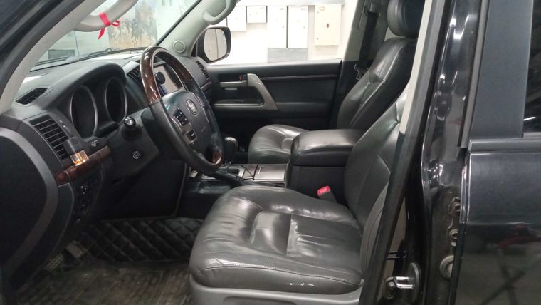 Toyota Land Cruiser 2010 года, 347 738 км - вид 6