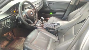 BMW 3 серия 2009 года, 417 600 км - вид 5