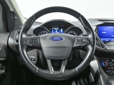 Ford Kuga 2017 года, 50 530 км - вид 8