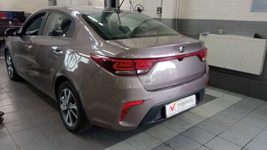 KIA Rio 2019 года, 69 500 км - вид 4