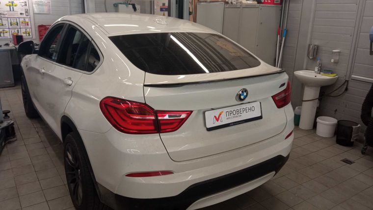 BMW X4 2015 года, 143 140 км - вид 3