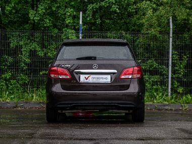 Mercedes-Benz B-класс 2016 года, 133 603 км - вид 4