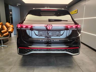 Volkswagen Tiguan L 2024 года, 10 км - вид 7