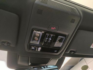 Volkswagen Tiguan L 2024 года, 10 км - вид 19