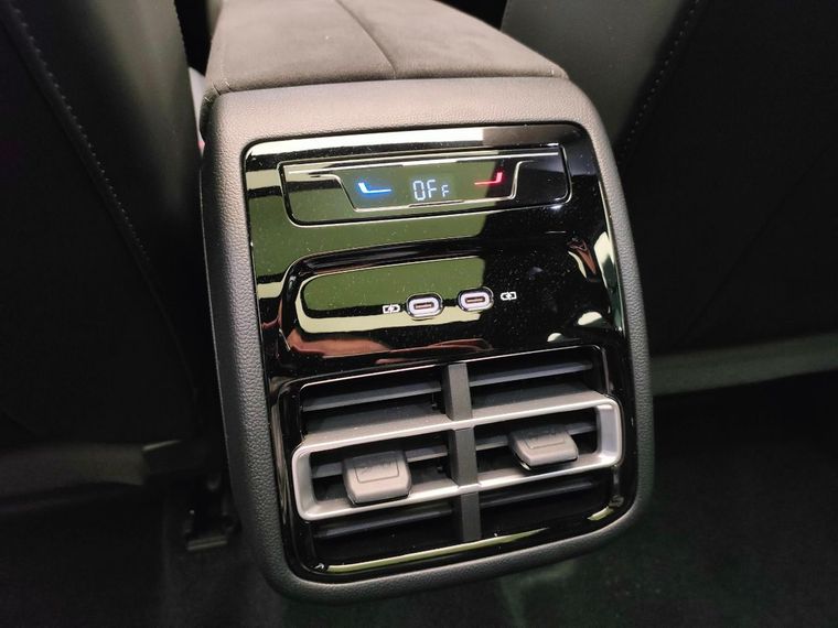 Volkswagen Tiguan L 2024 года, 10 км - вид 11