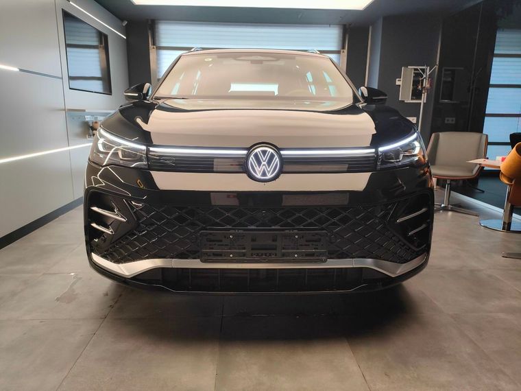 Volkswagen Tiguan L 2024 года, 10 км - вид 3
