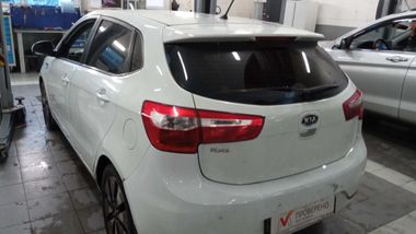 Kia Rio 2012 года, 148 000 км - вид 4