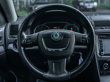 Skoda Octavia 2012 года, 262 283 км - вид 7