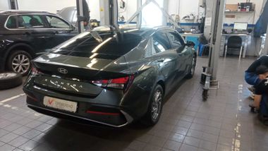 Hyundai Elantra 2023 года, 24 253 км - вид 4