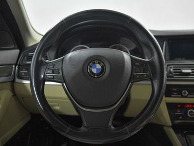 BMW 5 серия 2016 года, 279 317 км - вид 11