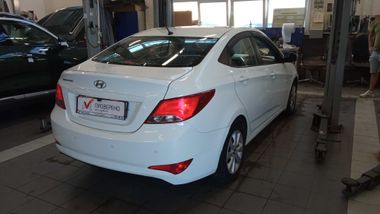 Hyundai Solaris 2016 года, 123 475 км - вид 3