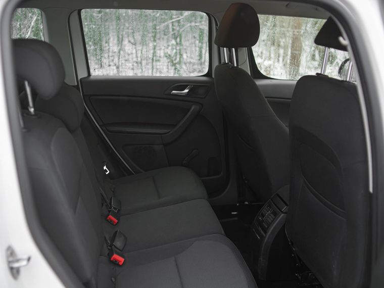 Skoda Yeti 2014 года, 212 107 км - вид 12