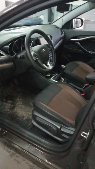 ВАЗ (LADA) Vesta 2018 года, 84 145 км - вид 5