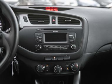 KIA Ceed 2012 года, 123 000 км - вид 7