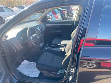 Mitsubishi Outlander 2015 года, 190 272 км - вид 13